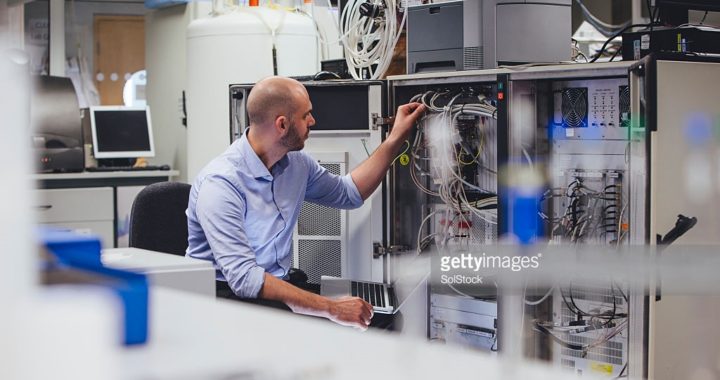 Un technicien informatique pour votre entreprise, selon vos besoins